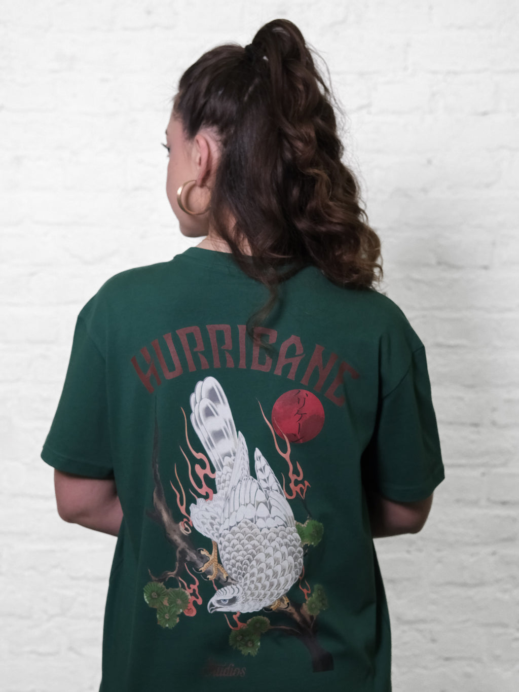 Short-Sleeve T-Shirt / Shiroi Hayabusa / Dark Green